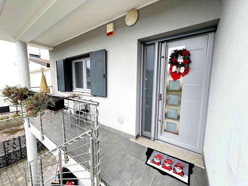 Villa a Lignano sabbiadoro in Via Tarvisio, 48 - Foto 2