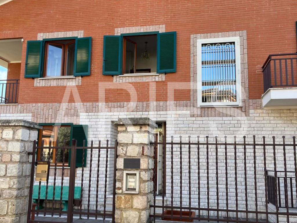 Villa a Nerola - Foto 2