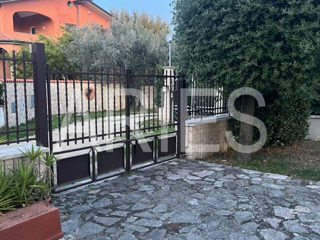 Villa a Nerola - Foto 4