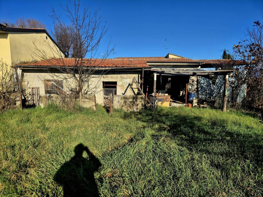 Appartamento a Foiano della chiana in VIA QUARATA - Foto 2