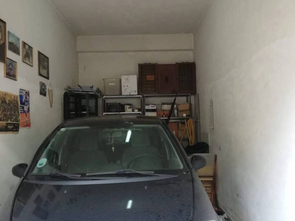 Box / garage a Barletta in Viale Dante Alighieri - Foto 2