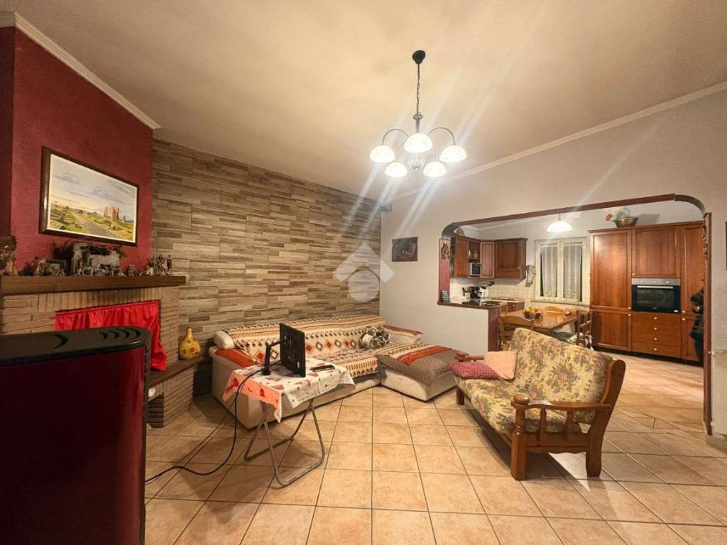 Casa indipendente a Lariano in Via Orsini, 82 - Foto 5