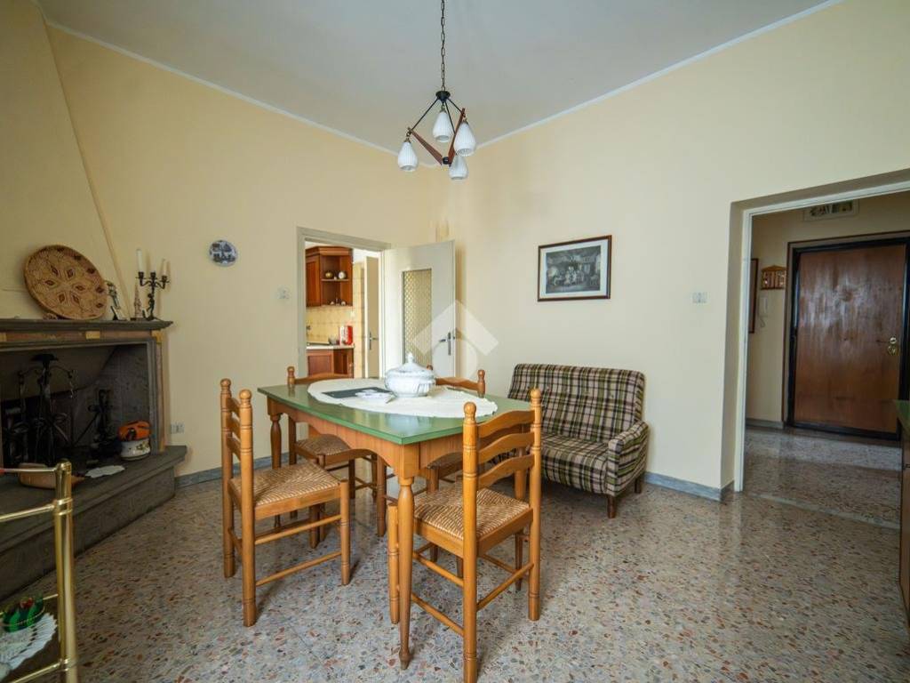 Appartamento a Viterbo in Via francesco pierini, 3 - Foto 2