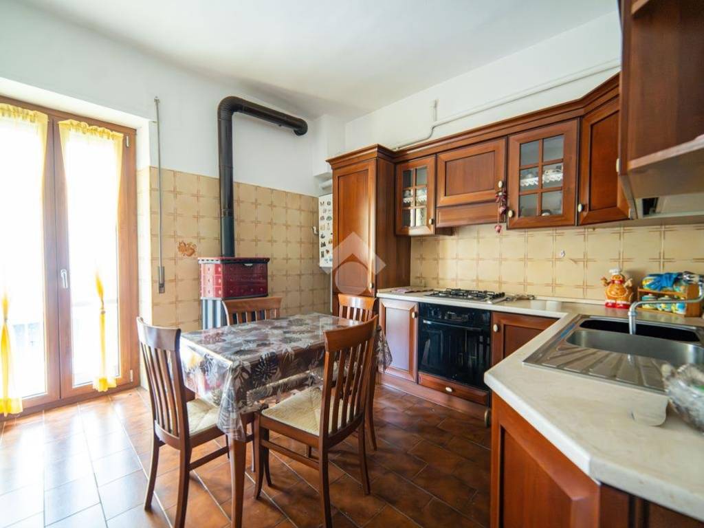 Appartamento a Viterbo in Via francesco pierini, 3 - Foto 4