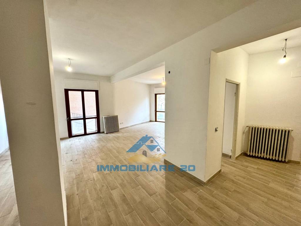 Appartamento a Teramo in VIALE BOVIO, 113 - Foto 2