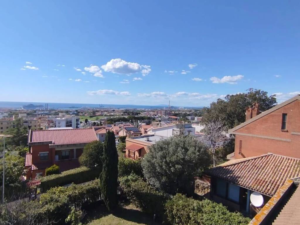 Villa a Civitavecchia in Via Don Lorenzo Milani No Number - Foto 4