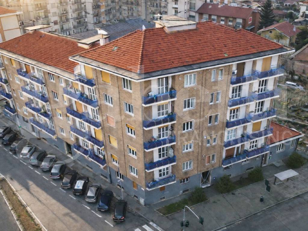 Appartamento a Moncalieri in Strada Genova , 64bis - Foto 2