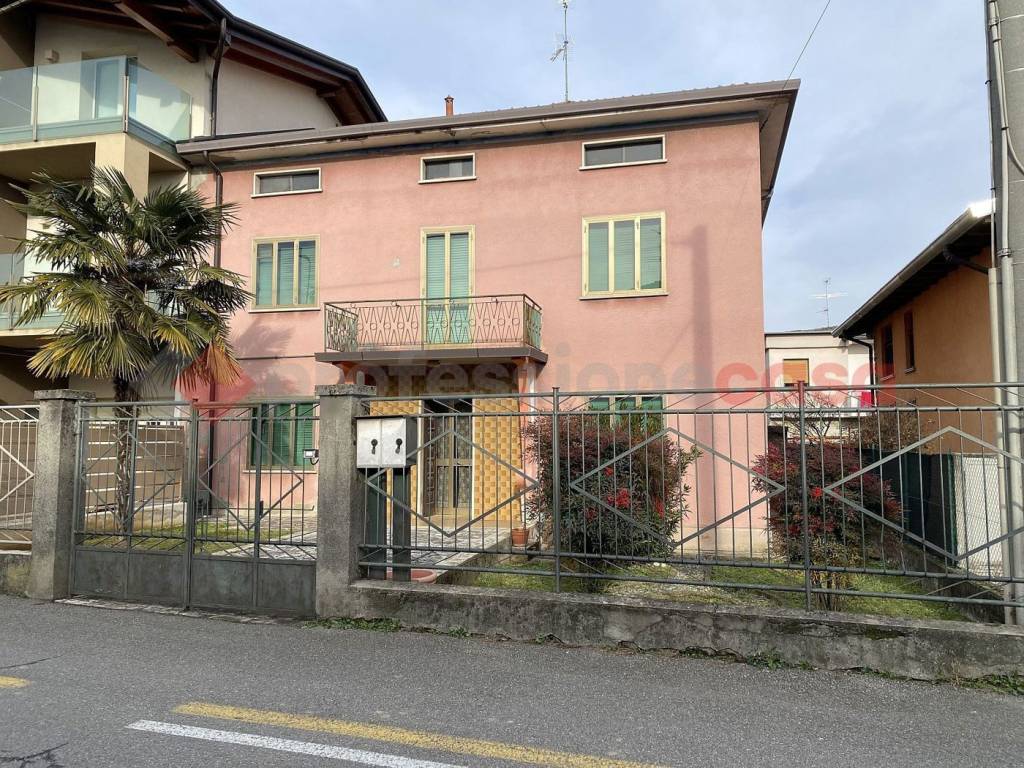 Casa indipendente a Osio sotto in CORSO ITALIA - Foto 2