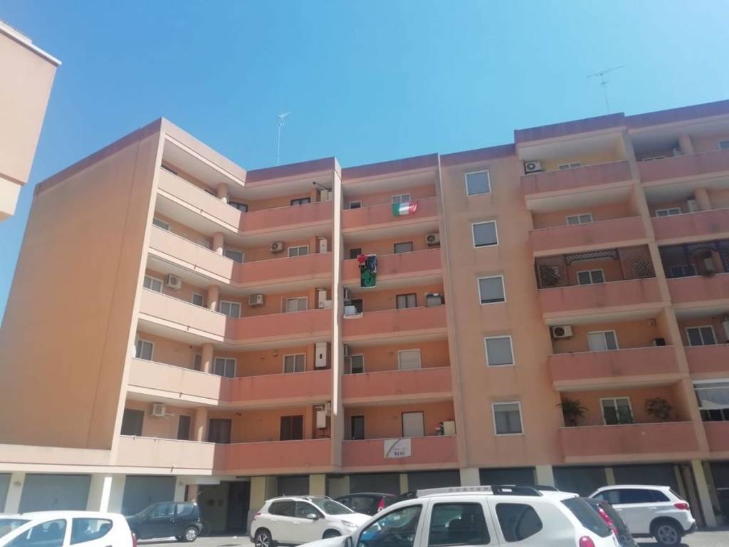 Appartamento a Brindisi in Via Perrino, 46 - Foto 2