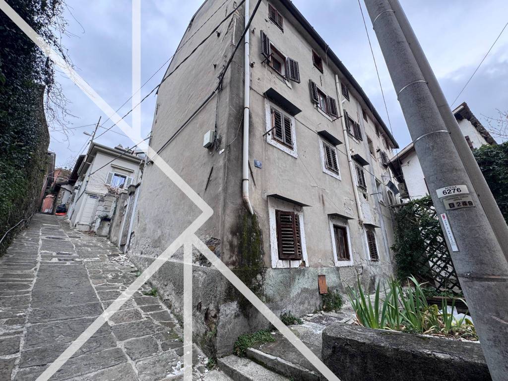 Palazzo / stabile a Trieste in Vicolo San Fortunato, 5 - Foto 3