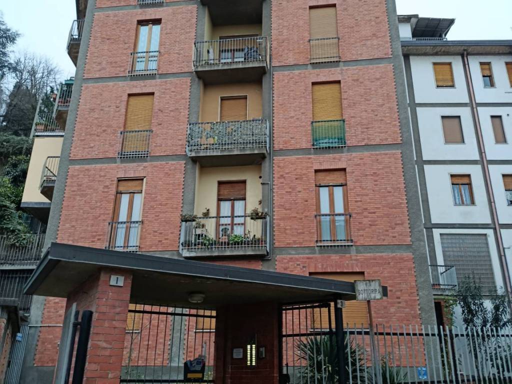 Palazzo / stabile a Tortona in Via Sottoripa, 1 - Foto 2