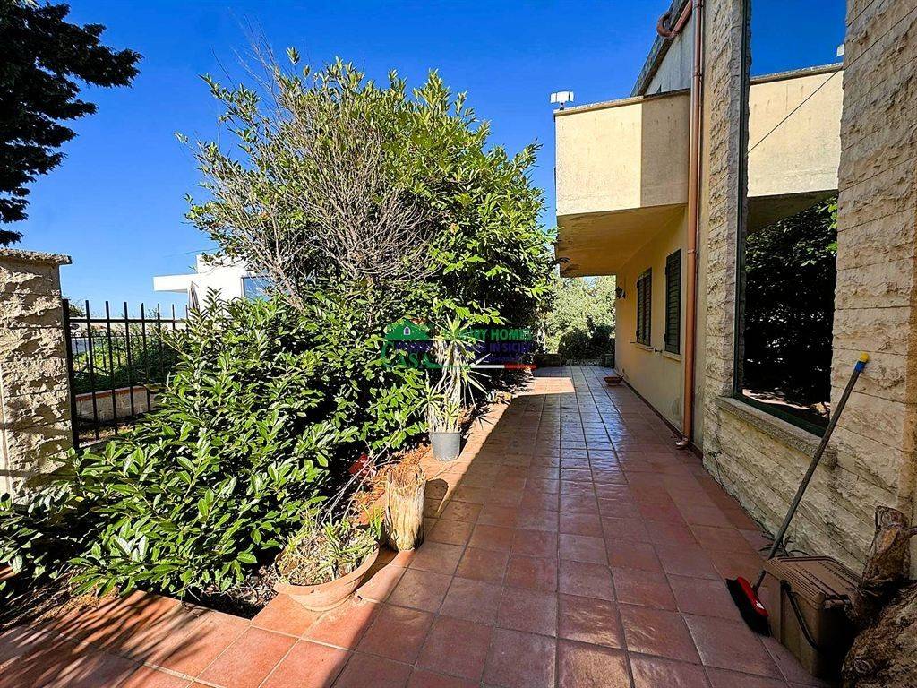 Villa a Ragusa in sp 25 - Foto 3