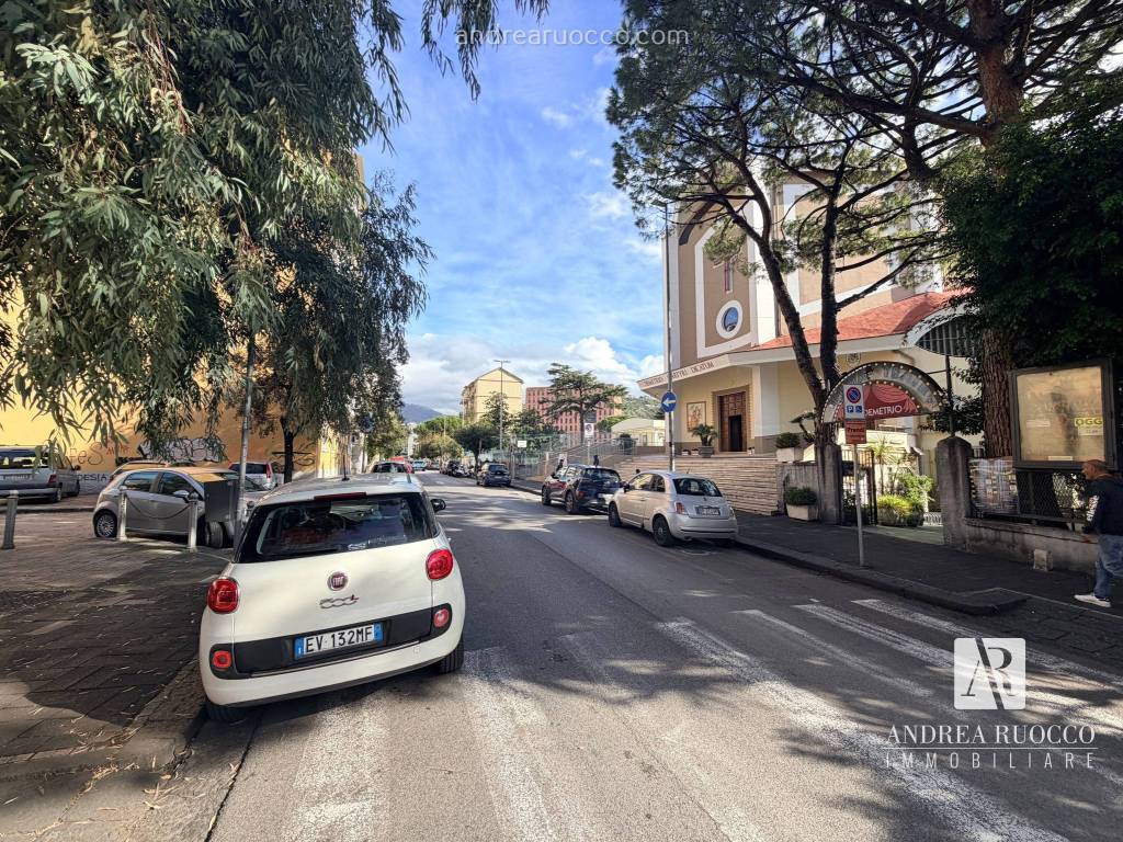 Appartamento a Salerno in Via Michele Conforti, 13 - Foto 2