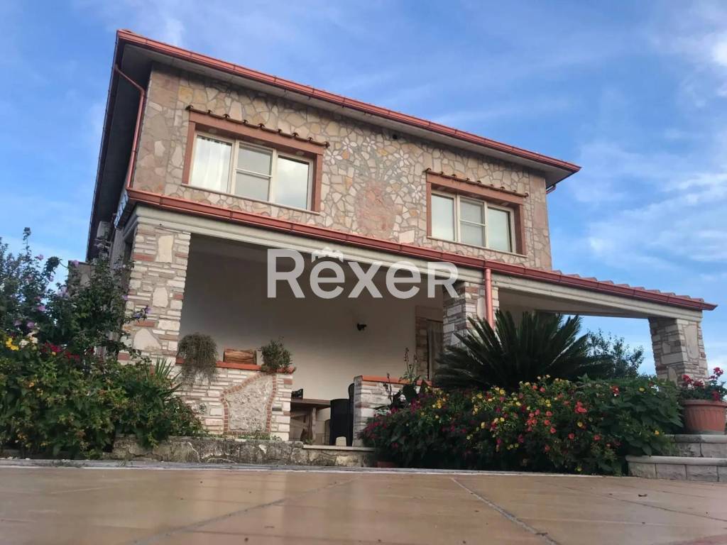 Villa a Vico del gargano in Contrada Mannarelle - Foto 4