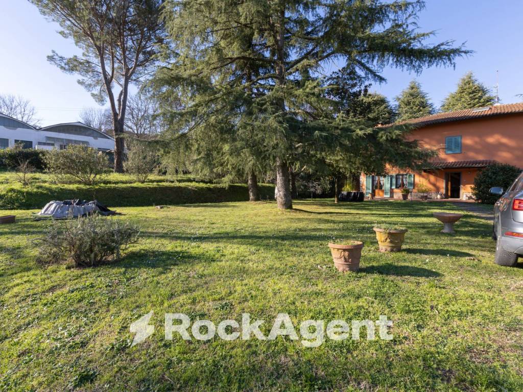 Villa a Massa e cozzile in Via Giuseppe Verdi, 14 - Foto 3