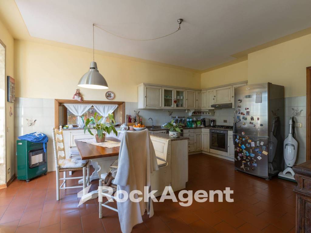 Villa a Massa e cozzile in Via Giuseppe Verdi, 14 - Foto 5