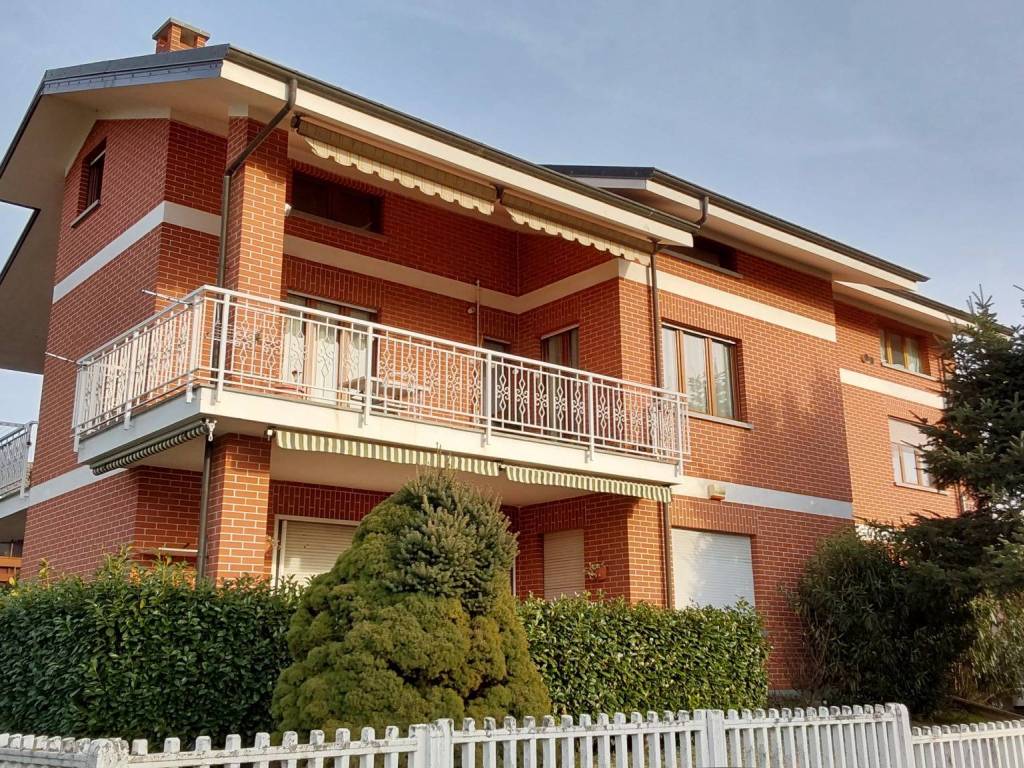 Appartamento a Almese in Via Avigliana, 59 - Foto 2