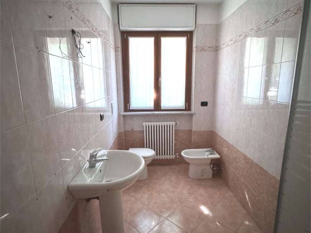 Appartamento a Voghera - Foto 3