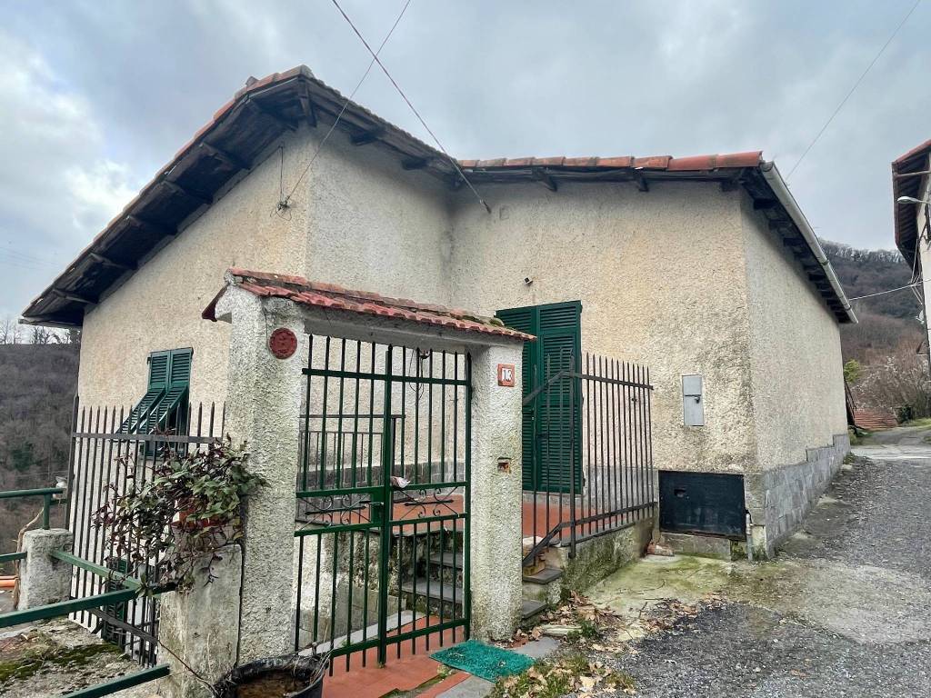 Villa a Ceranesi in Via Piancraiolo - Foto 2