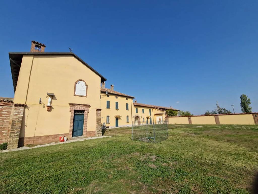 Villa a Alessandria in Via Porrona, 14 - Foto 2