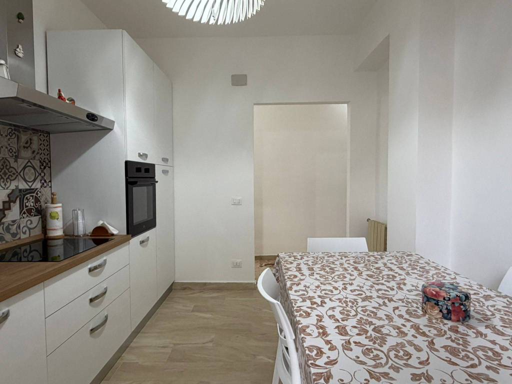 Appartamento a Caltanissetta in Viale della Regione, 146 - Foto 4