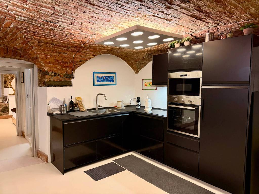 Appartamento a Sarzana in Piazza Niccolò V - Foto 2