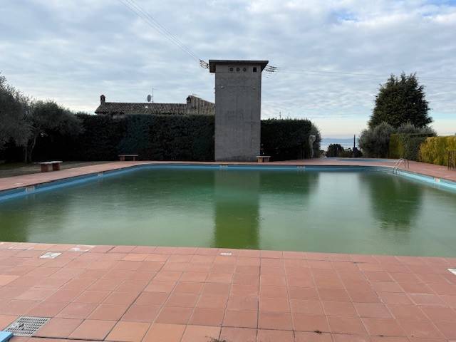 Villa a Bardolino in Via Montavola - Foto 2