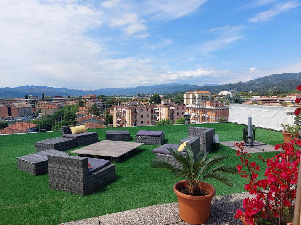 Attico / mansarda a Sarzana in Via Pietro Gori, 22 - Foto 2