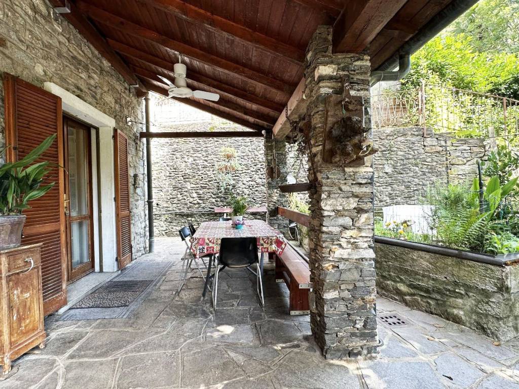Villa a Orta san giulio in Via Domodossola - Foto 4