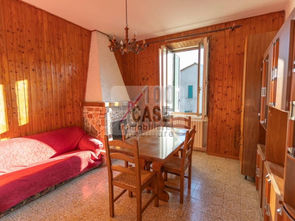 Appartamento a Abbadia san salvatore in Via 25 Aprile - Foto 3