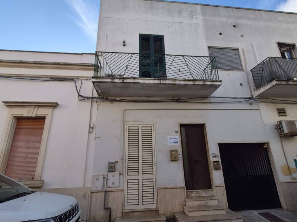 Appartamento a Veglie in Via Umberto Maddalena, 57 - Foto 2