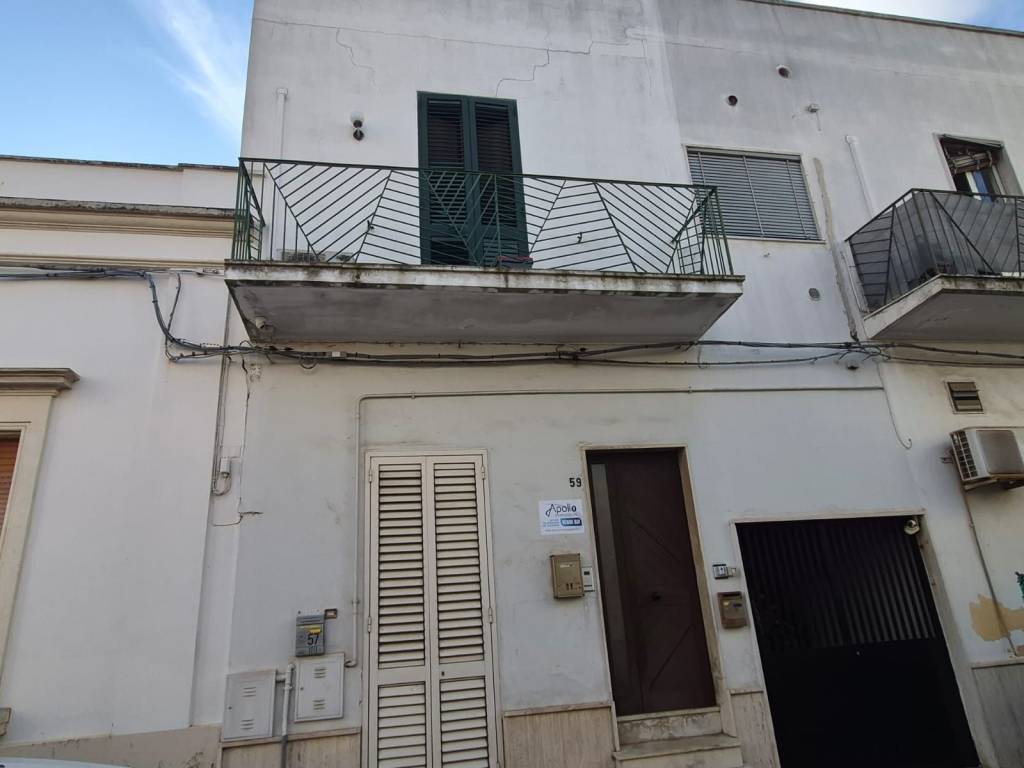 Appartamento a Veglie in Via Umberto Maddalena, 57 - Foto 3