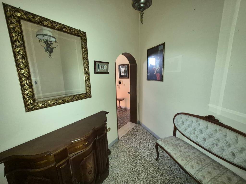 Appartamento a Veglie in Via Umberto Maddalena, 57 - Foto 5