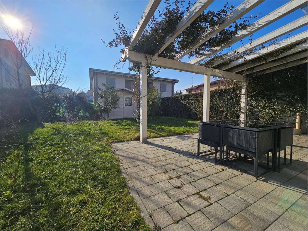 Villetta a schiera a San martino in rio in via Ambrosoli - Foto 2