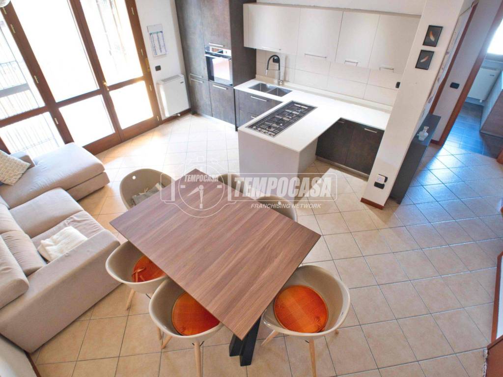 Appartamento a Vercelli in Via Giuseppina Dusnasi - Foto 4