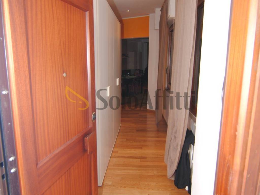 Appartamento a Livorno in Via Antonio Mangini, 6 - Foto 2