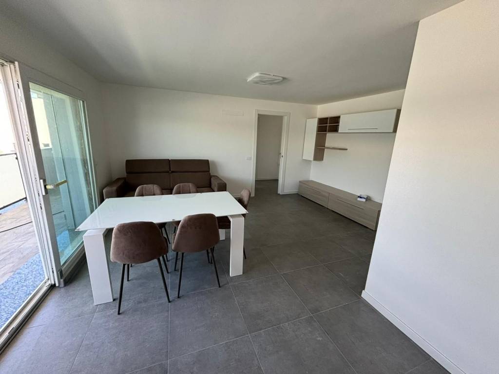 Appartamento a Lainate in via callas - Foto 2