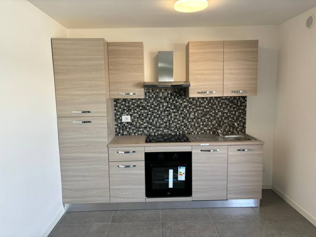 Appartamento a Lainate in via callas - Foto 4