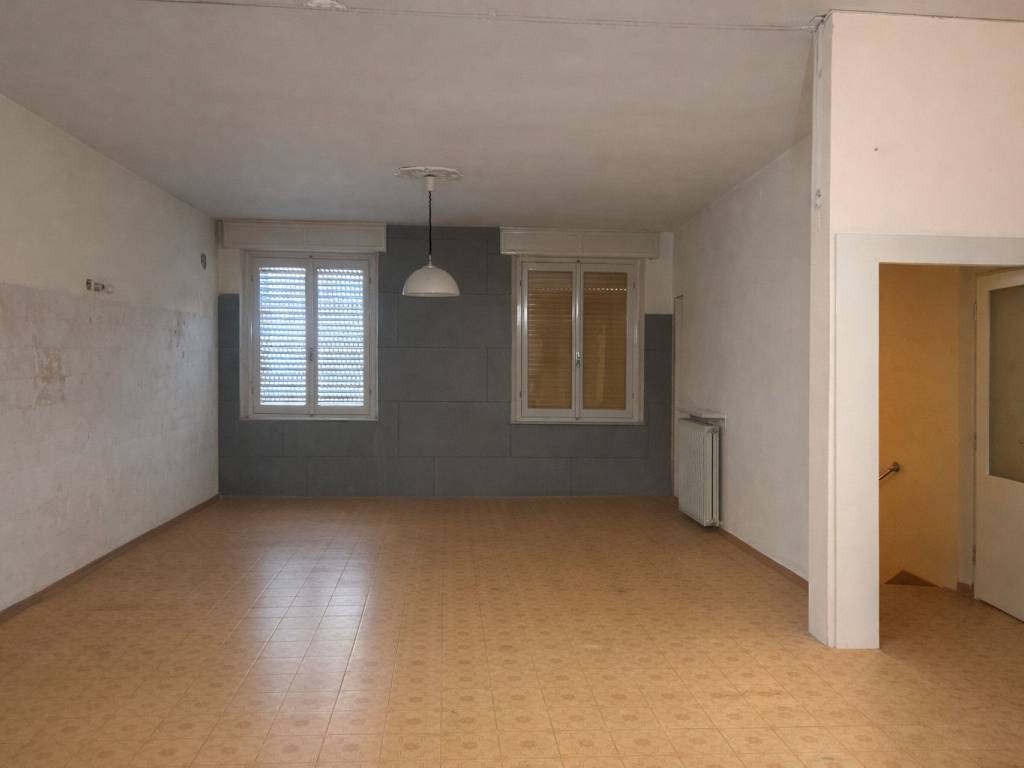 Casa indipendente a Roncoferraro in Via Vittorio Veneto, 29 - Foto 4