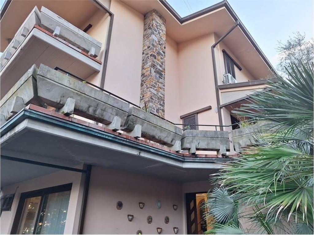 Villa a Buggiano in Via Pistoiese, 75 - Foto 2