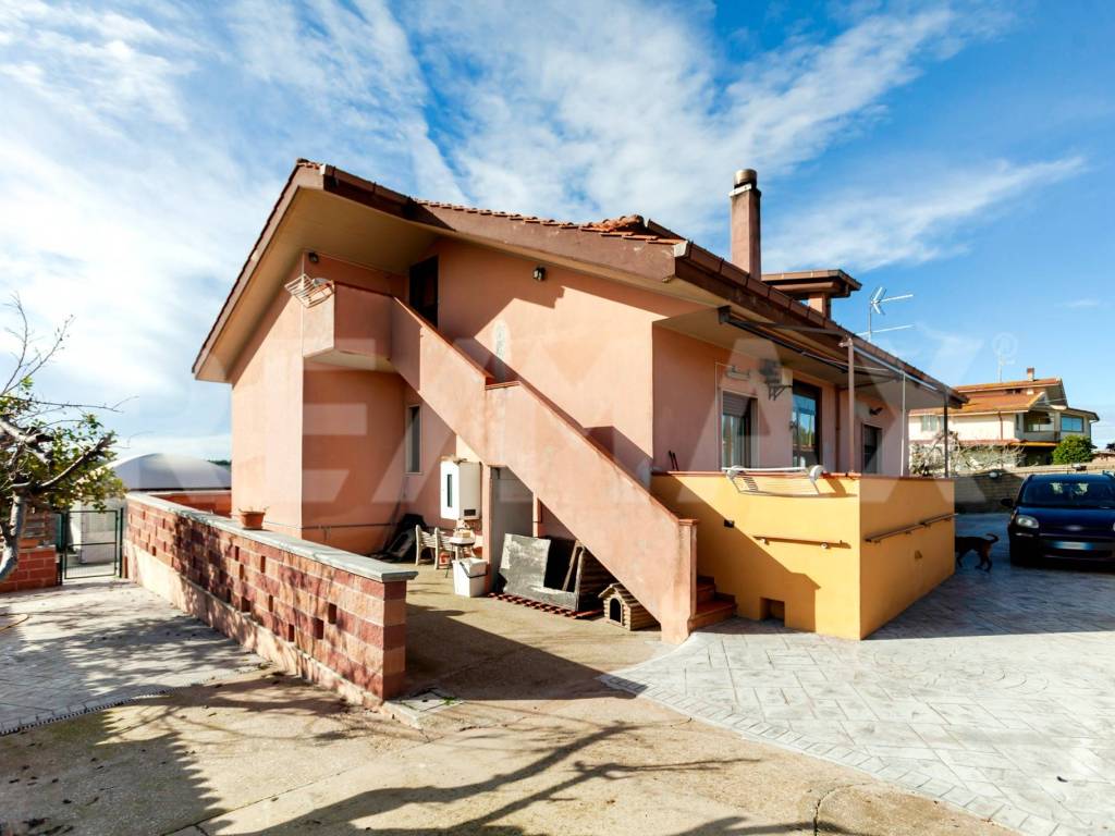 Villa a Pomezia in Via Guatemala, 14 - Foto 2
