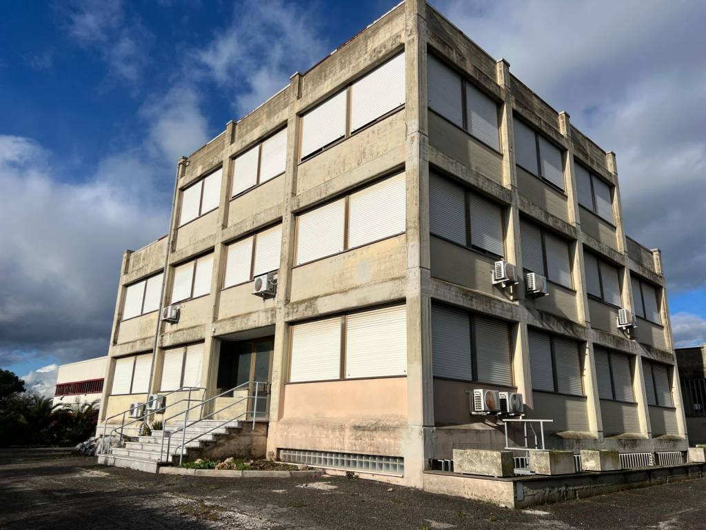 Palazzo / stabile a Albano laziale in Via dei Piani di Monte Savello - Foto 2