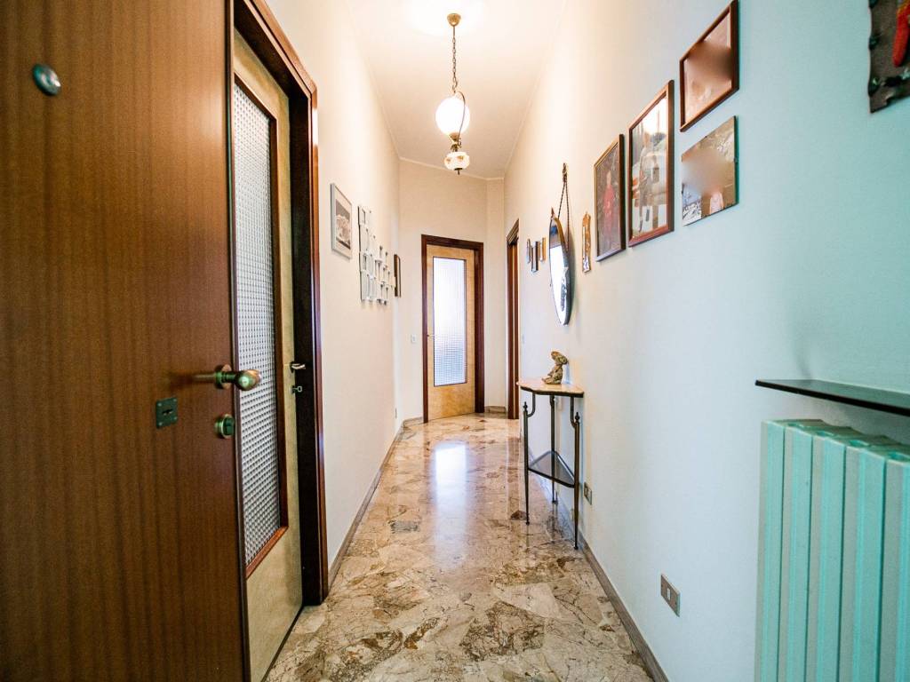 Appartamento a Origgio in Via Carso, 4 - Foto 2