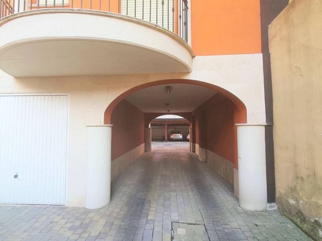 Box / garage a Pescara in Via dei Marrucini, 47 - Foto 3
