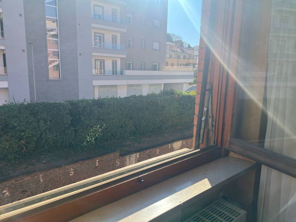 Appartamento a Viterbo in Via Monti Cimini - Foto 5