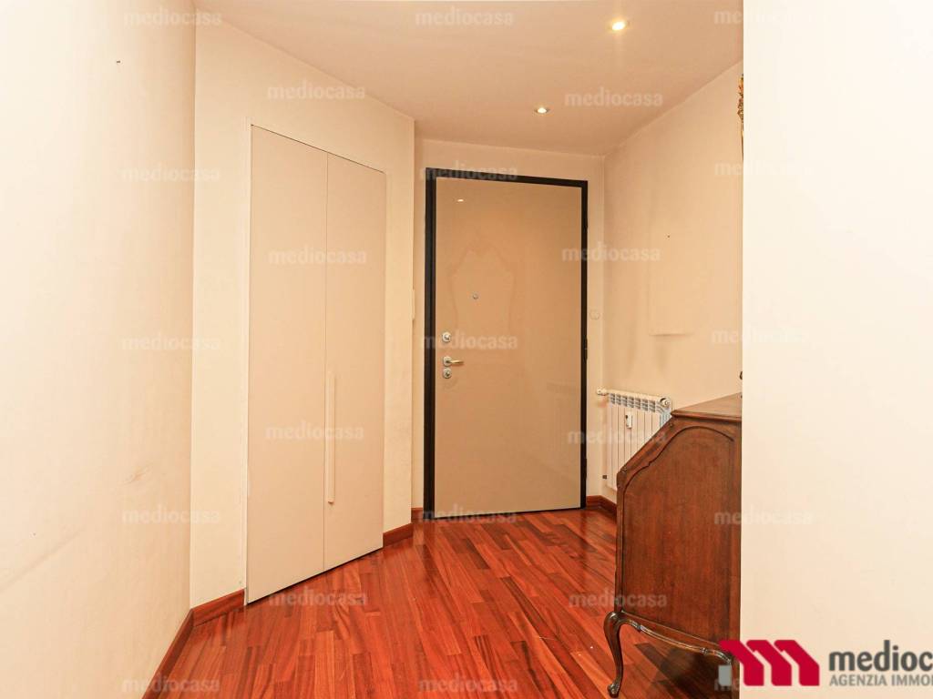 Appartamento a Genova in Via Felice Cavallotti - Foto 2