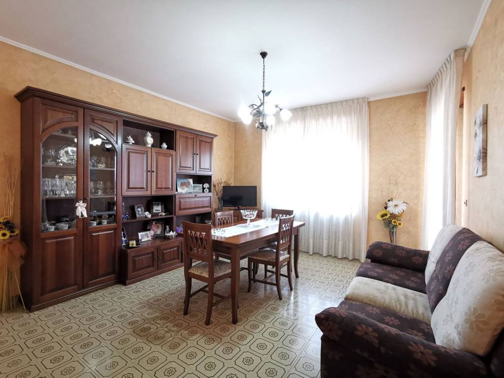 Appartamento a Bosconero in Via Trieste, 129 - Foto 4