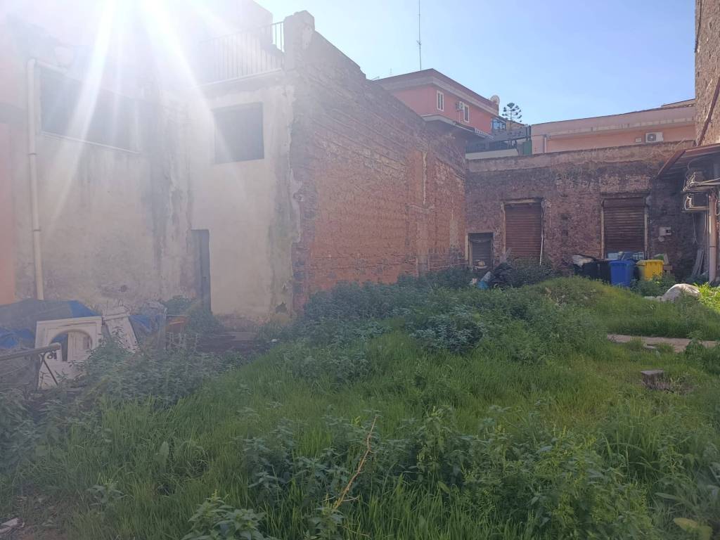 Terreno a Catania in Via Duca degli Abruzzi - Foto 4