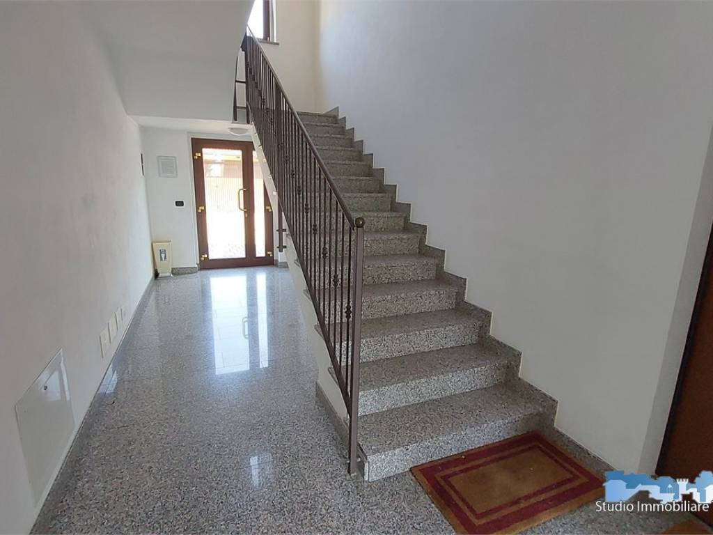 Appartamento a Borgofranco d'ivrea in Via Marconi 13 - Foto 2