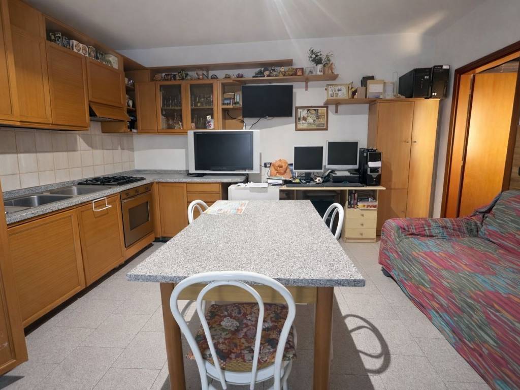 Appartamento a Gorla maggiore - Foto 2